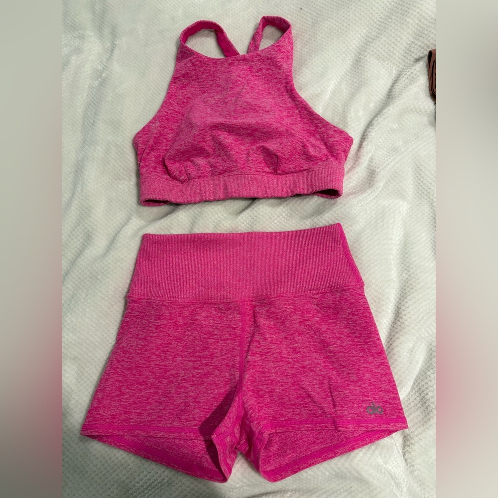 alo yoga workout set